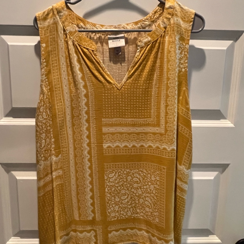 Knox Rose XL sleeveless top